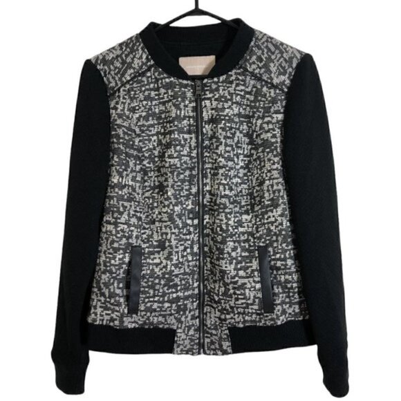 Banana Republic Jackets & Blazers - BANANA Republic Women’s Light Bomber Jacket